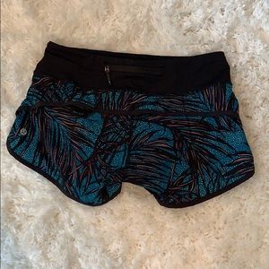 Lululemon jogging shorts